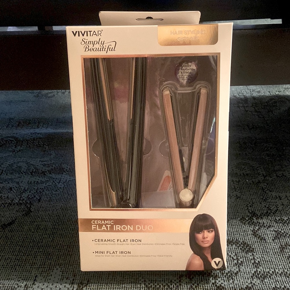 NWT Vivitar Ceramic Flat Iron Duo Rose Gold
